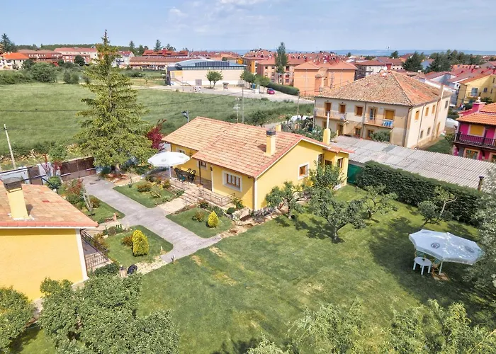 Victoriana 펜션 리아사